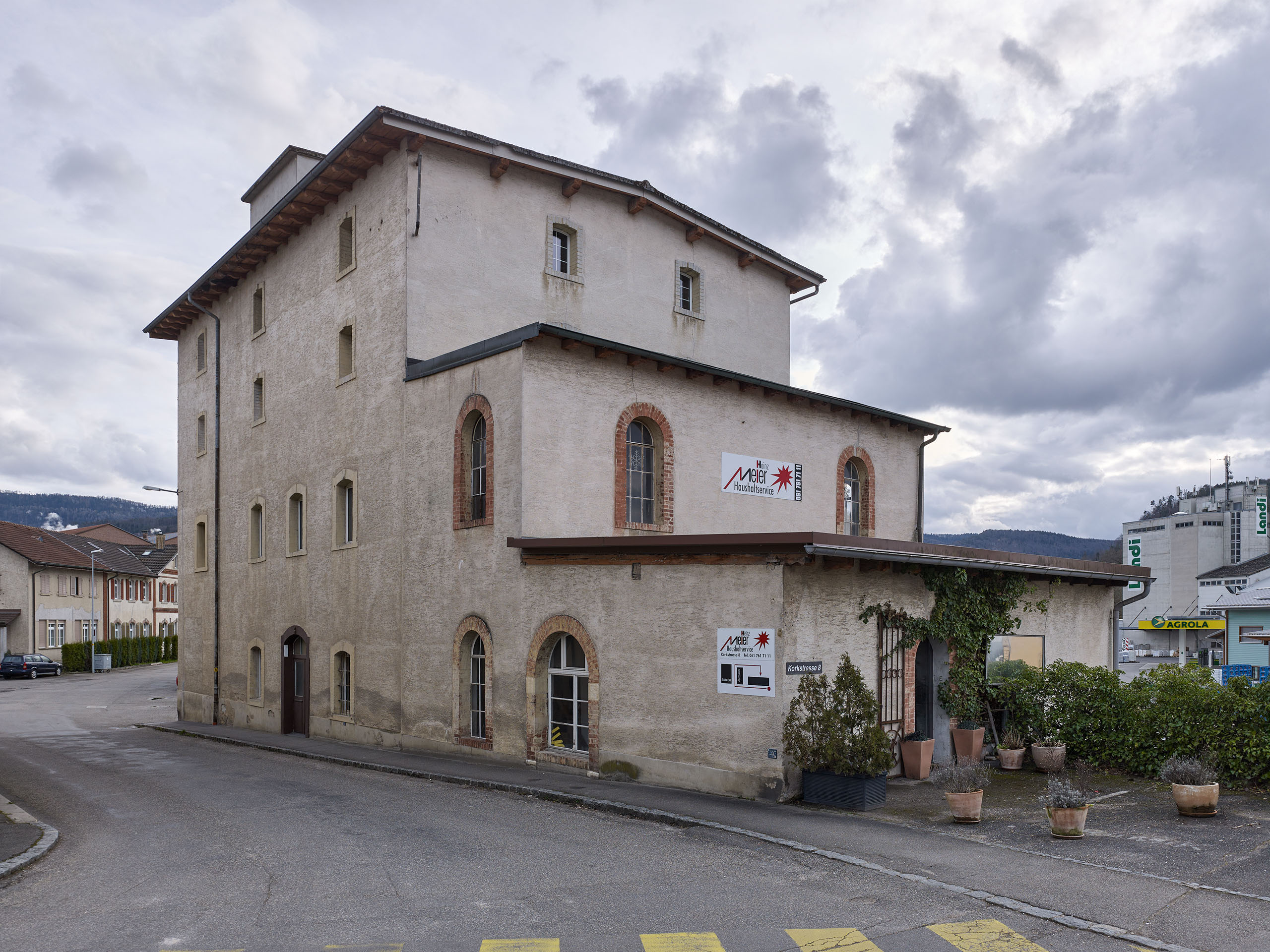 E17644 LA232 AP45 099180